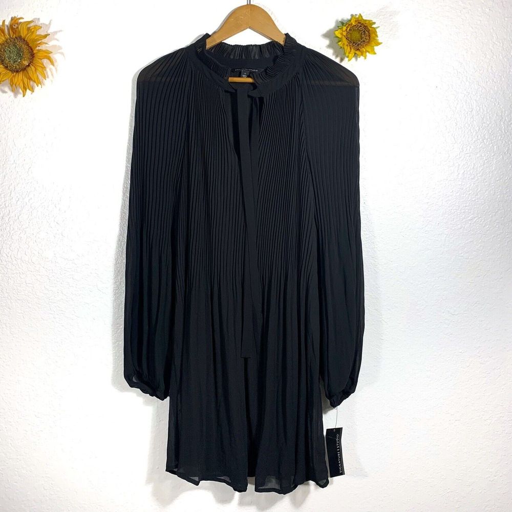 Signature Studio NWT Black Ruched Dress Size Large Women’s